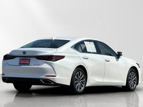 Used 2025 Lexus ES 350 w/ Accessory Package (Z2) FWD image 6