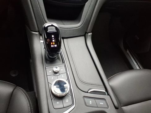 Used 2020 Cadillac XT5 Luxury FWD image 22