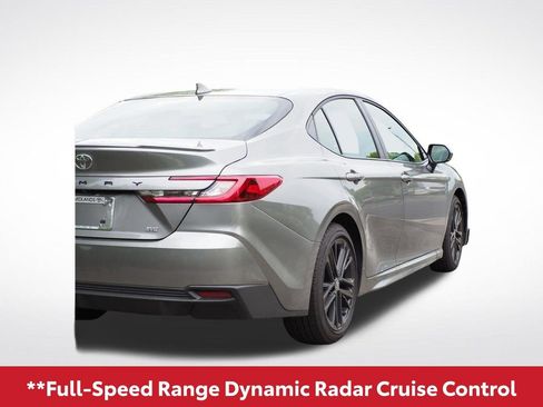 Used 2026 Toyota Camry SE w/ Multimedia Upgrade Package FWD image 8