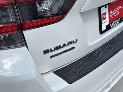 Used 2021 Subaru Crosstrek 2.5i Sport AWD/4WD image 9