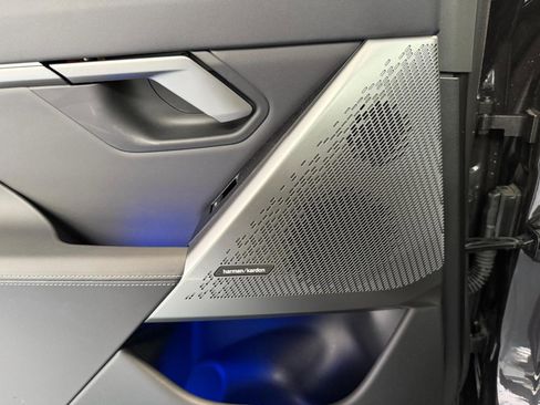 Used 2026 BMW 540i xDrive AWD/4WD image 19