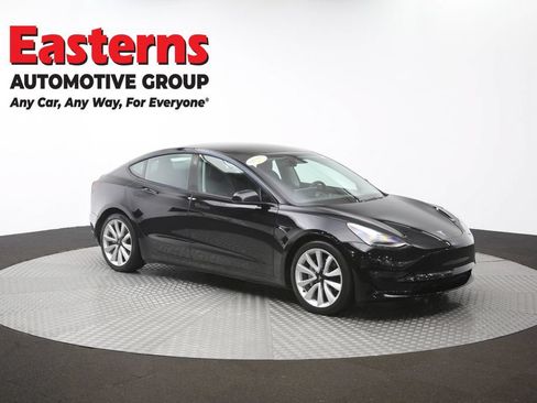 Used 2023 Tesla Model 3 Standard Range RWD image 42