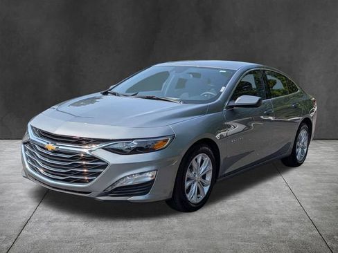Used 2025 Chevrolet Malibu LT FWD image 9