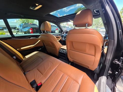 Used 2017 BMW 530i RWD image 14