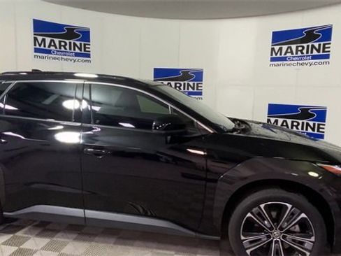 Used 2023 Toyota bZ4X Limited w/ Weather Package image 3