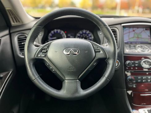 Used 2017 INFINITI QX50 2WD w/ Deluxe Touring Package image 20