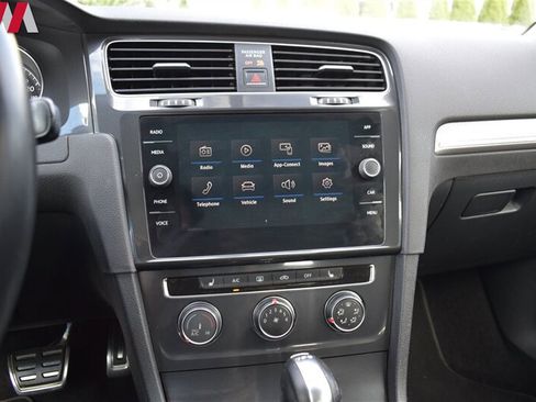 Used 2018 Volkswagen Golf Alltrack SE AWD/4WD image 18
