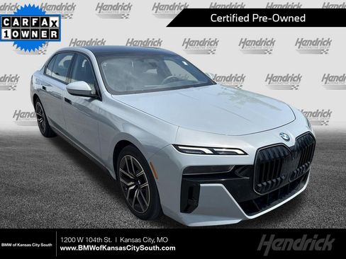 Used 2024 BMW 760i xDrive AWD/4WD image 1