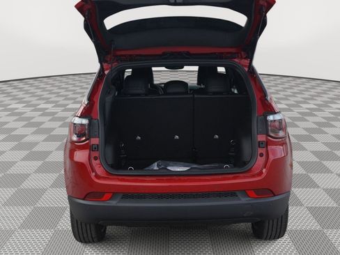 New 2026 Jeep Compass Limited image 6