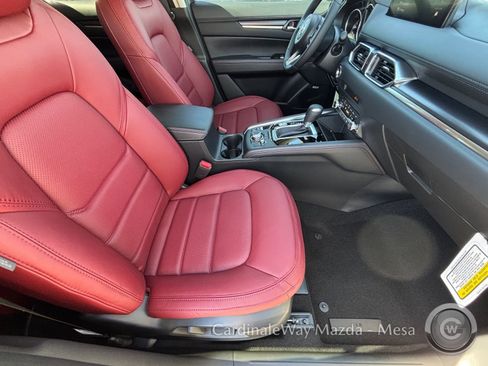 New 2025 MAZDA CX-5 Carbon Edition image 11