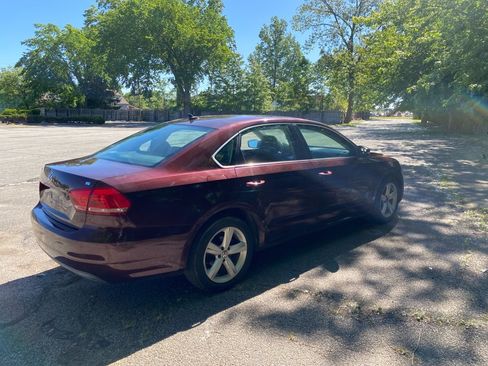 Used 2013 Volkswagen Passat 2.5 SE FWD image 5