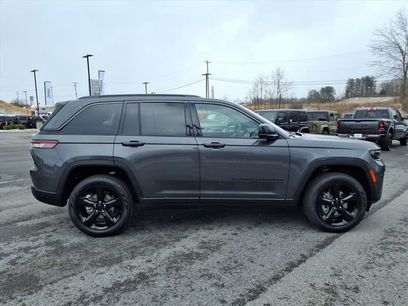 New 2026 Jeep Grand Cherokee Limited w/ Limited Altitude Package