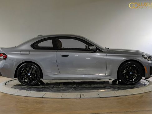Used 2026 BMW 230i Coupe RWD image 9