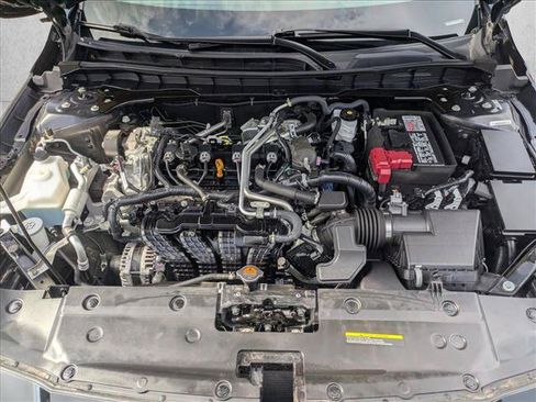 Used 2025 Nissan Altima 2.5 SV FWD image 20