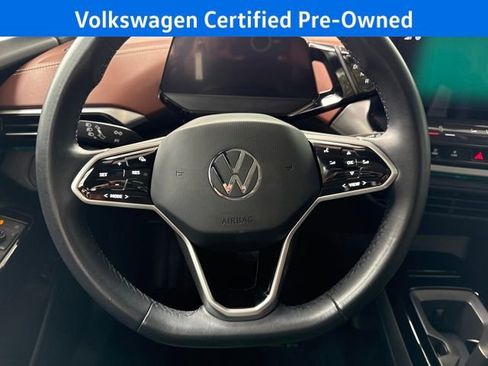 Certified 2022 Volkswagen ID.4 Pro S w/ Gradient Package image 18