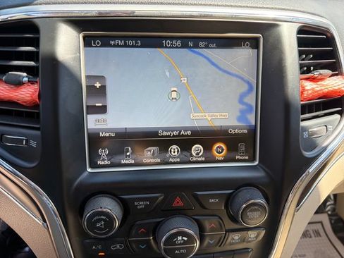 Used 2017 Jeep Grand Cherokee Limited AWD/4WD image 21