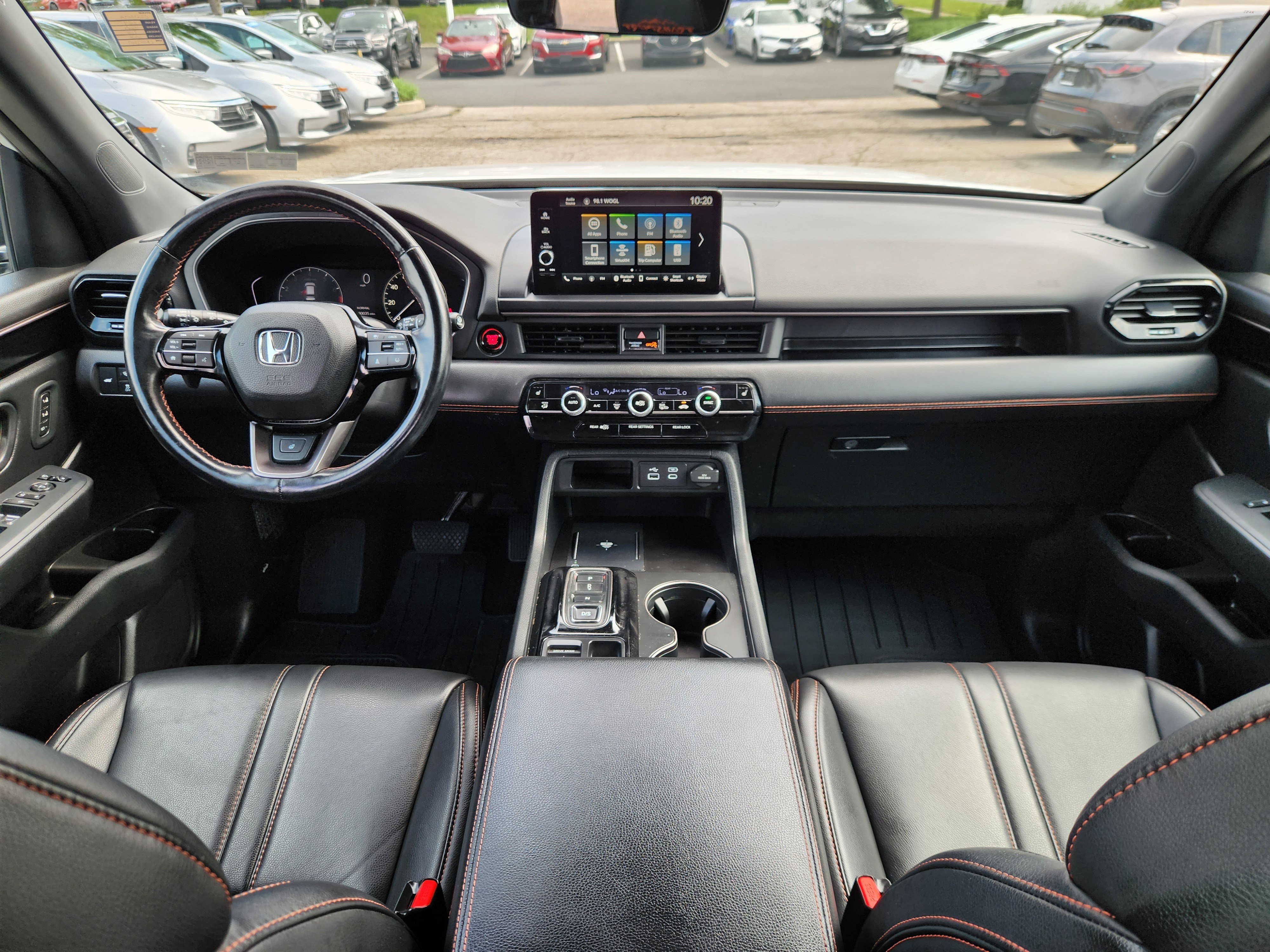 Certified 2024 Honda Pilot TrailSport image 8