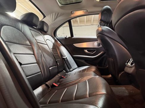 Used 2016 Mercedes-Benz C 300 4MATIC Sedan image 10