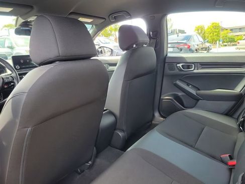 Used 2023 Honda Civic Sport image 13