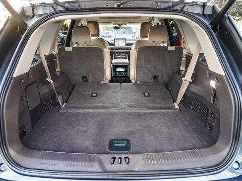 Certified 2023 Lincoln Aviator Reserve w/ Equipment Group 201A image 32