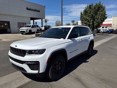 New 2026 Jeep Grand Cherokee Altitude