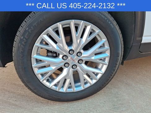 Used 2026 GMC Acadia Elevation w/ Elevation Premium Package image 20