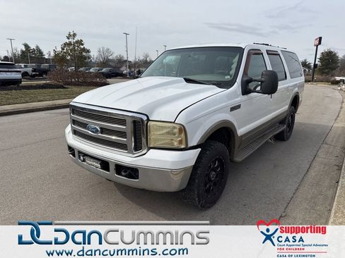 Used 2000 Ford Excursion Limited image 1