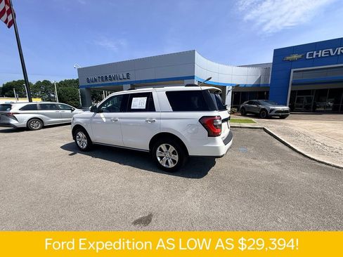 Used 2019 Ford Expedition Limited w/ Equipment Group 301A RWD image 22