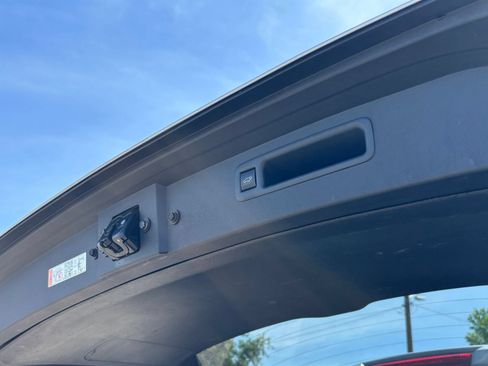 Used 2025 Toyota Highlander XSE AWD/4WD image 24
