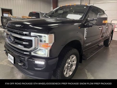Used 2021 Ford F350 Platinum AWD/4WD image 3