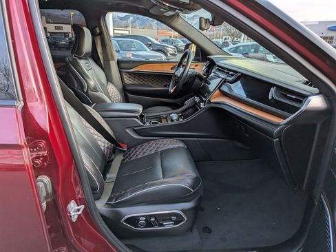 Used 2022 Jeep Grand Cherokee Summit image 35