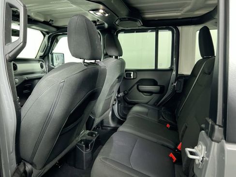 Used 2023 Jeep Wrangler Unlimited Sport AWD/4WD image 26