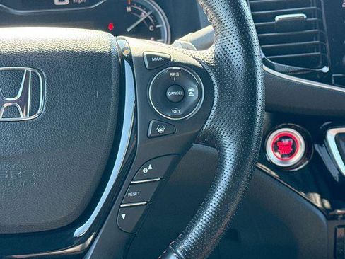 Used 2022 Honda Ridgeline Black Edition image 28