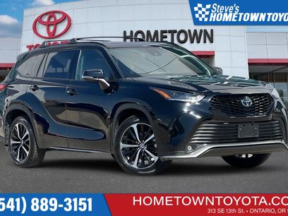 Used 2022 Toyota Highlander XSE