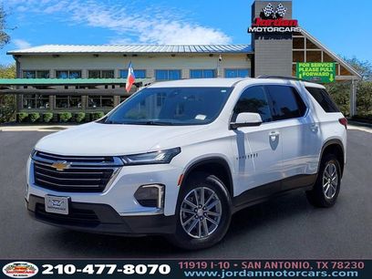 Used 2023 Chevrolet Traverse LT