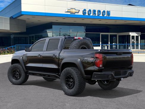 New 2026 Chevrolet Colorado ZR2 w/ ZR2 Bison Edition image 3