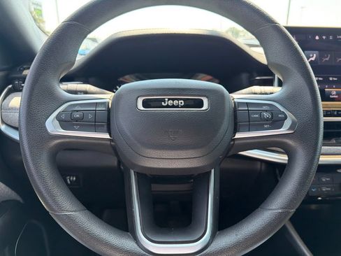 Used 2024 Jeep Compass Sport AWD/4WD image 28
