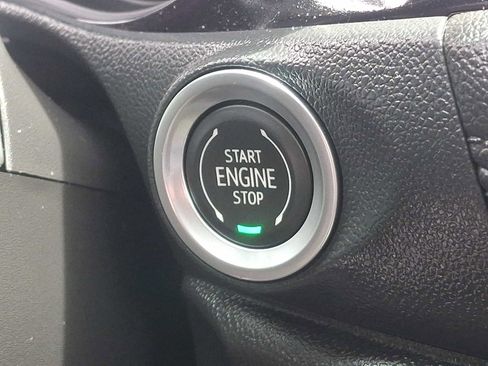 Certified 2021 Buick Encore GX Essence w/ Advanced Technology Package AWD/4WD image 24