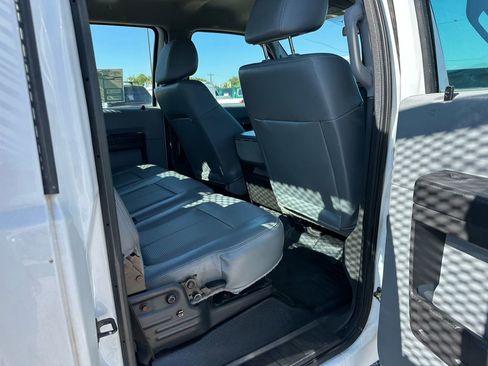 Used 2015 Ford F550 4x4 Crew Cab Super Duty w/ Power Equipment Group image 22