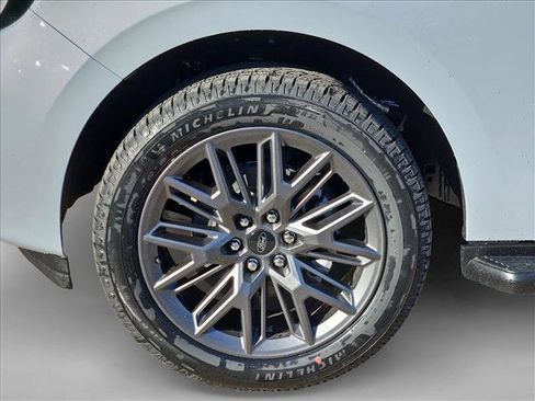 New 2026 Ford Expedition Platinum w/ Stealth Appearance Package image 10