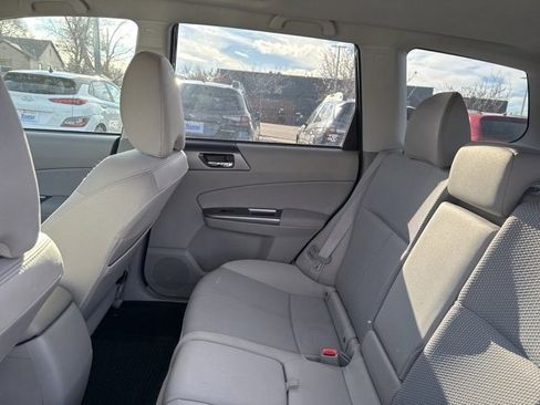 Used 2013 Subaru Forester 2.5X Premium image 13