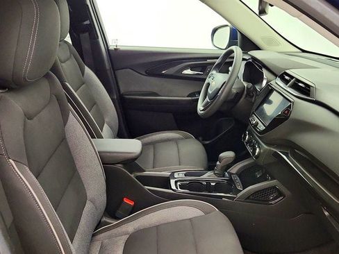 Used 2022 Chevrolet TrailBlazer LT w/ Convenience Package AWD/4WD image 22