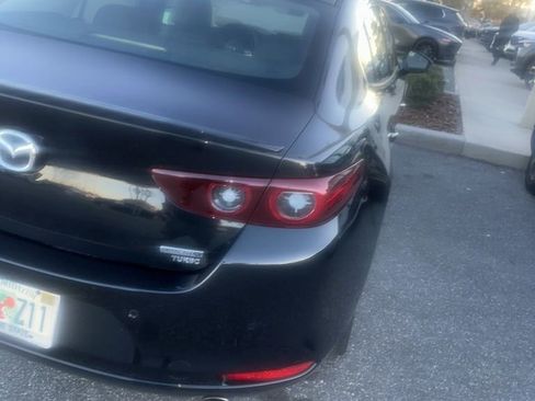 Certified 2022 MAZDA MAZDA3 s image 5