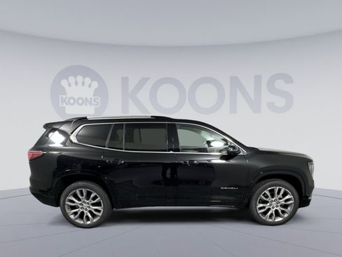 New 2026 GMC Acadia Denali w/ Super Cruise Package image 8