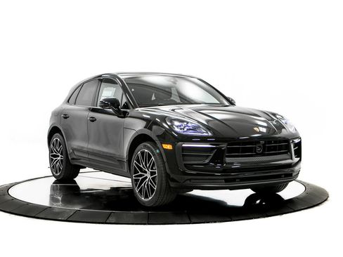 New 2026 Porsche Macan AWD/4WD image 9