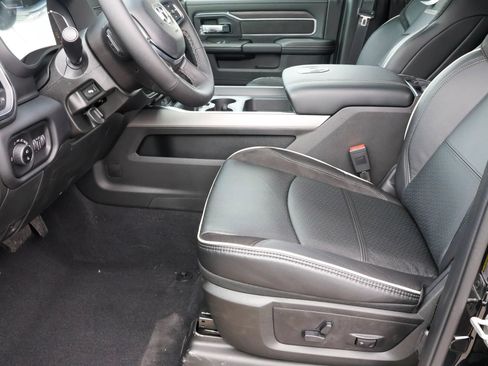 New 2026 RAM 2500 Laramie w/ Night Edition AWD/4WD image 4