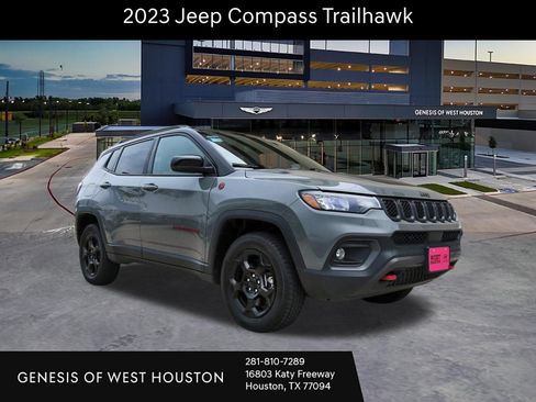 Used 2023 Jeep Compass Trailhawk AWD/4WD image 1