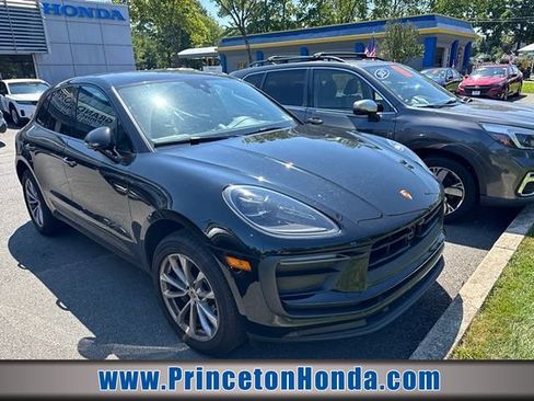 Used 2023 Porsche Macan Turbo AWD/4WD image 1