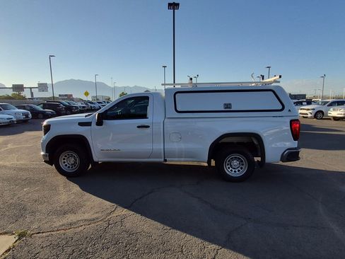 Used 2022 GMC Sierra 1500 Pro w/ Pro Value Package AWD/4WD image 10