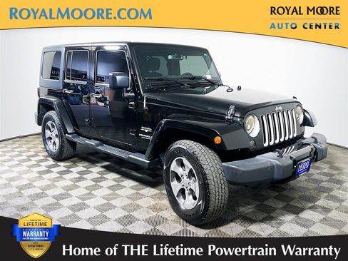 Used 2017 Jeep Wrangler Unlimited Sahara AWD/4WD image 1